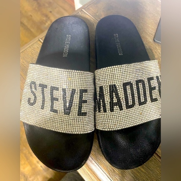 Steve Madden Womens Black Slide Sandals Bling Rhinestone Size 6 - Picture 2 of 4